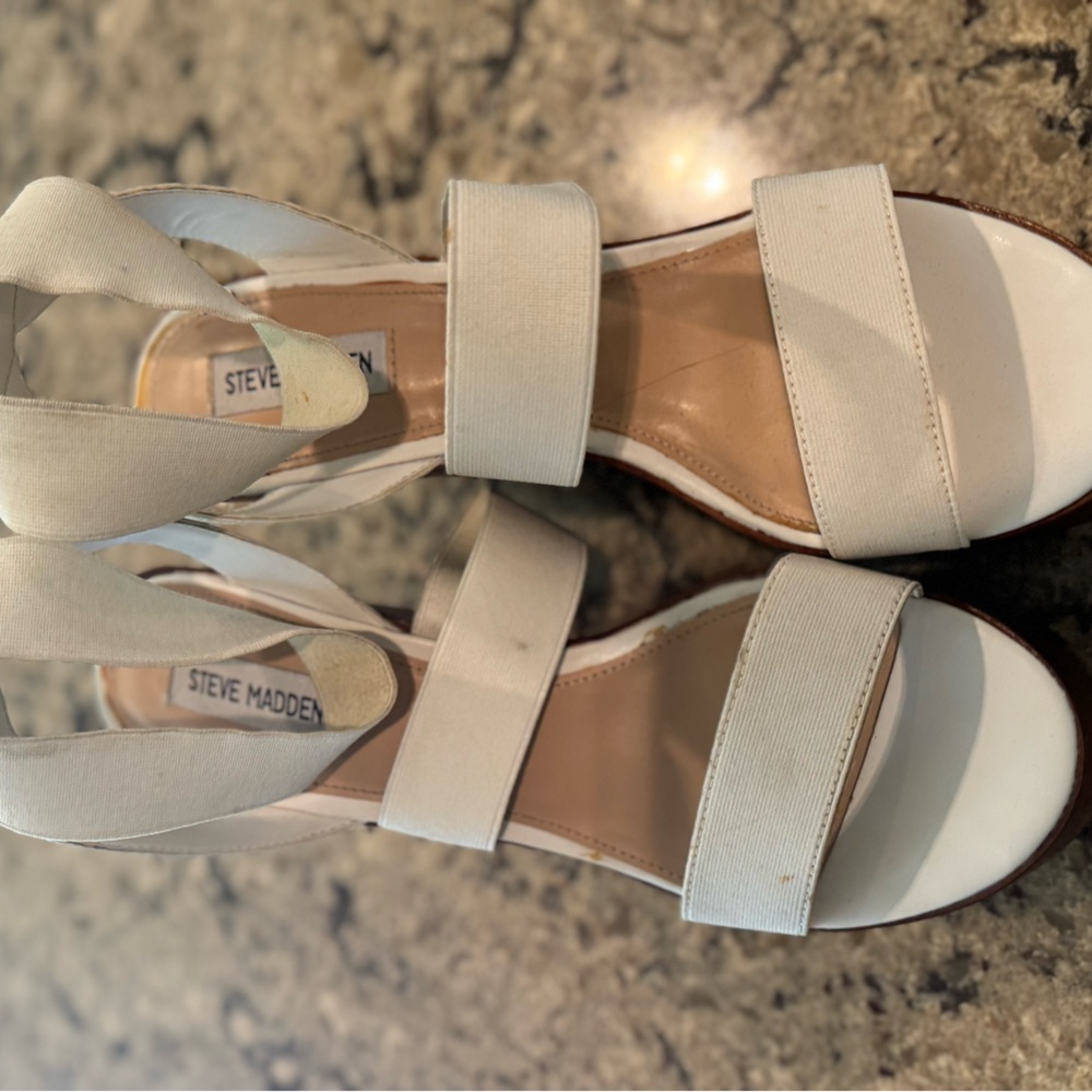 Steve Madden wedge
